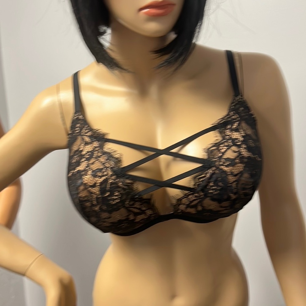 NWOT Adore Me Bra S38DD